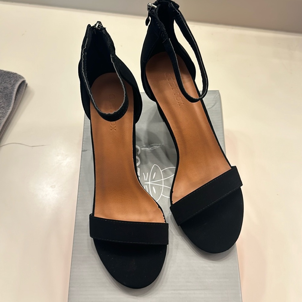 Brand new Black Heels from Cozy Fox